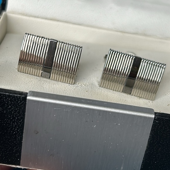 🖤NEW💕Geoffrey Beene cufflinks - Picture 2 of 10